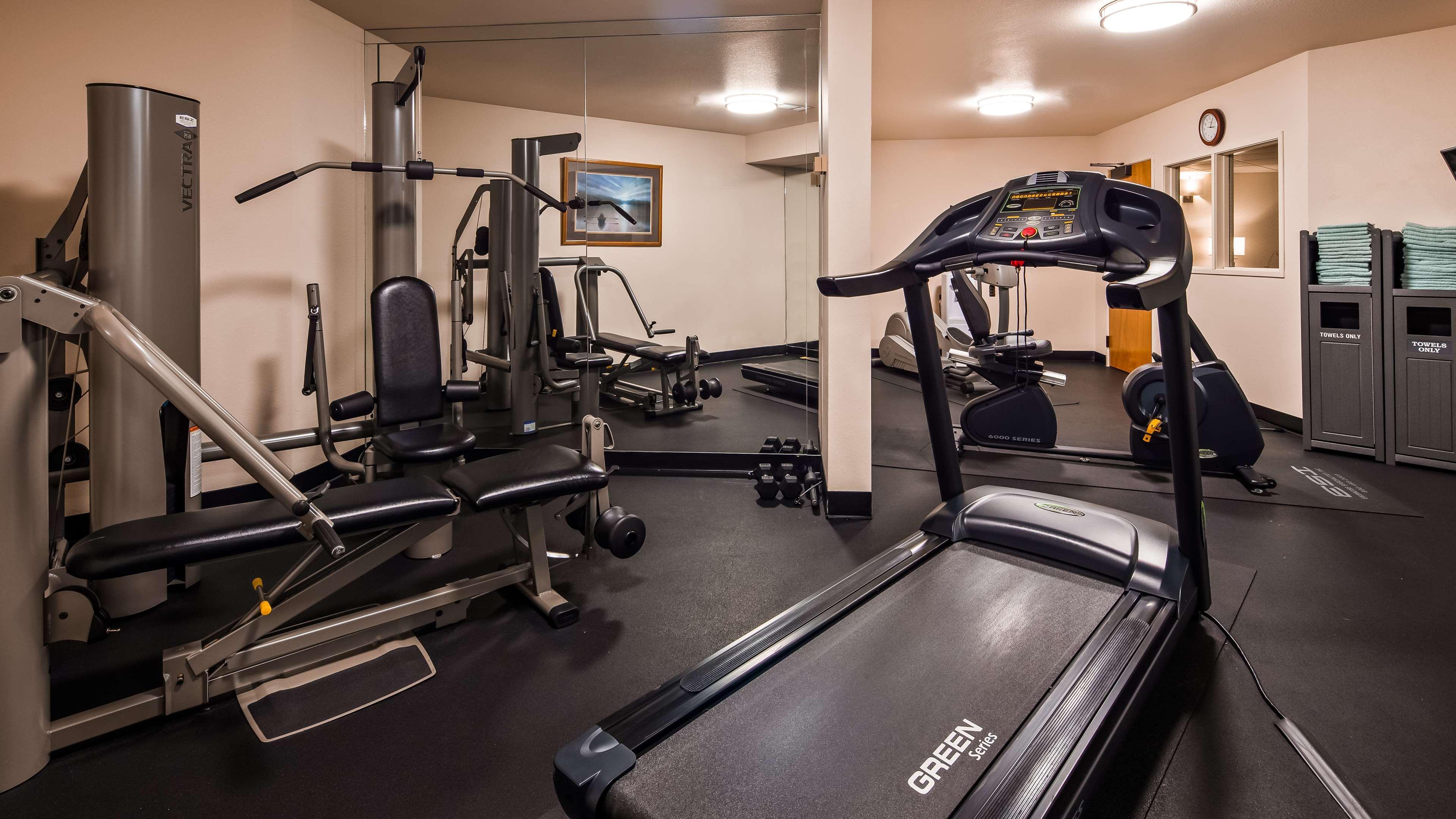 Best Western Plus Edmonds Harbor Inn Bagian luar foto